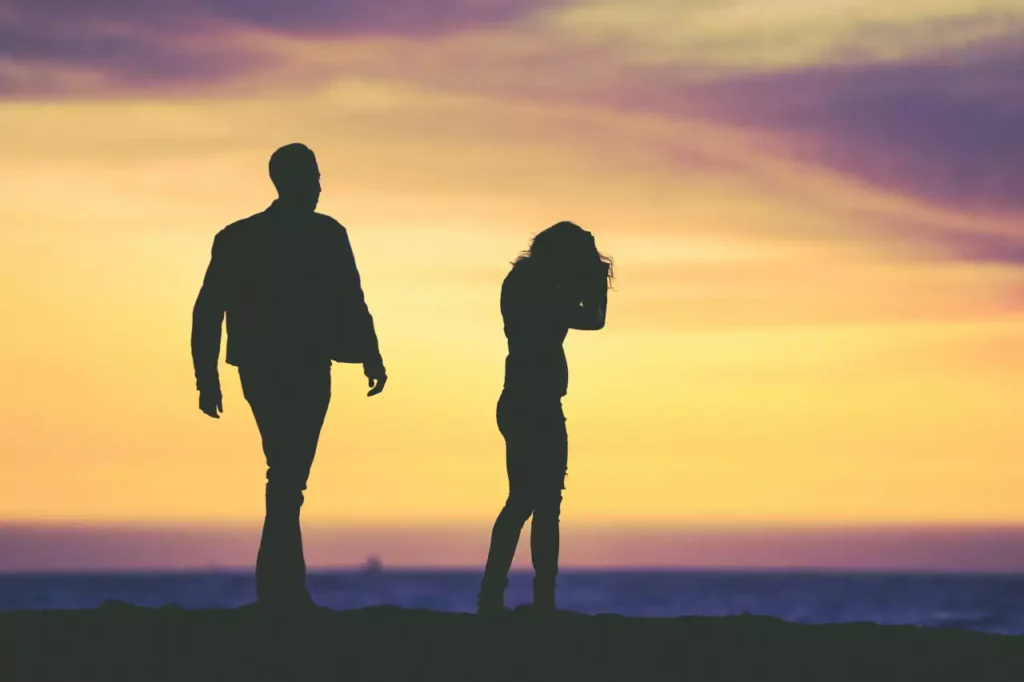 A woman and man in a toxic relationship