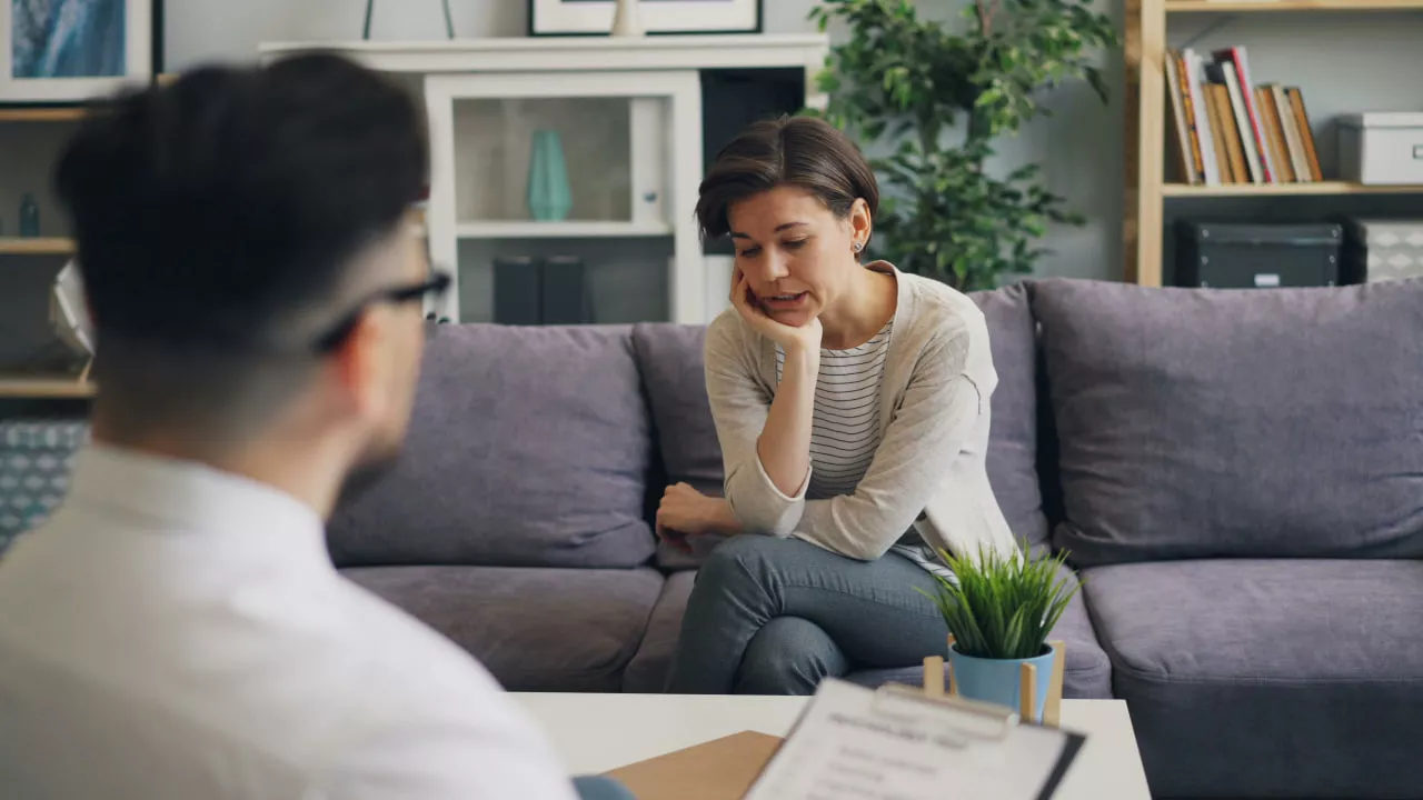 10 Toxic Tactics of the Female Covert Narcissist - My Daily Thoughts