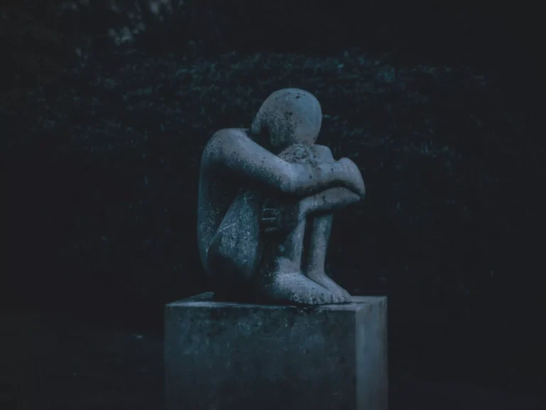 a grief statue