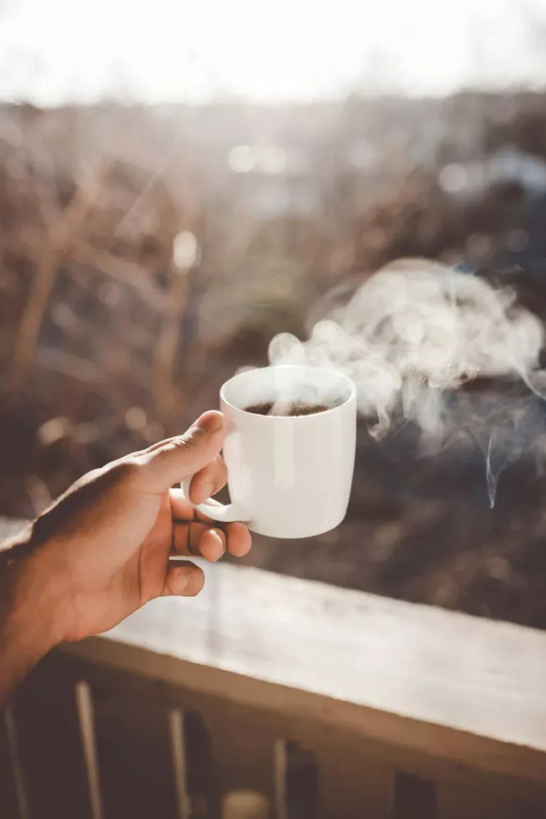10 Morning Habits That Will Make You Happier (Backed by Science)