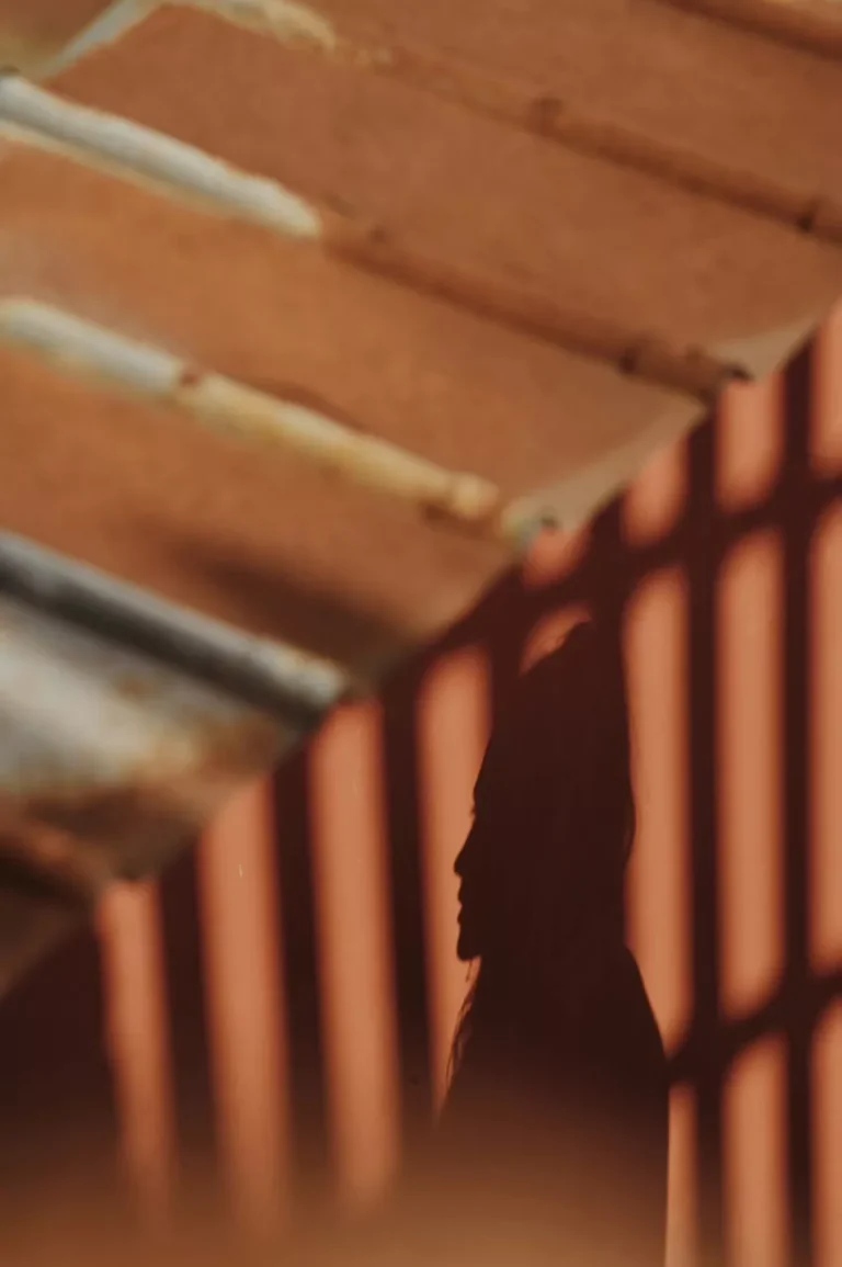 13 Signs Your Aura Scares People Without You Knowing