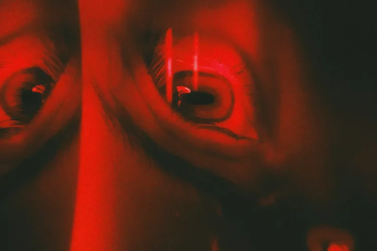 The Science Behind How Women Become Horny