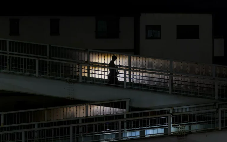 How to lead your woman from the Front