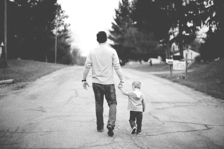The Lifelong Impact of Narcissistic Parents on Daughters