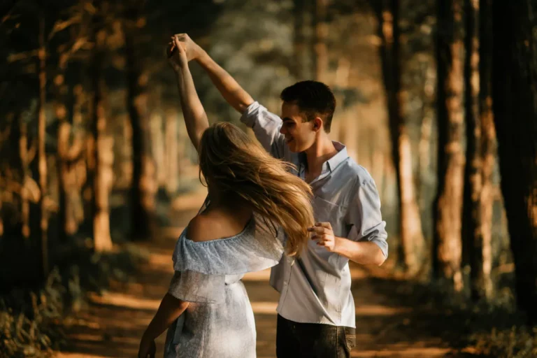Popular Advice Ruining Your Perspective on Relationships