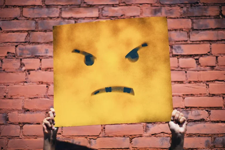 6 People Narcissists Hate the Most